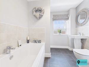 Family Bathroom- click for photo gallery